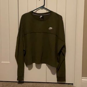 Nike long sleeve crop top